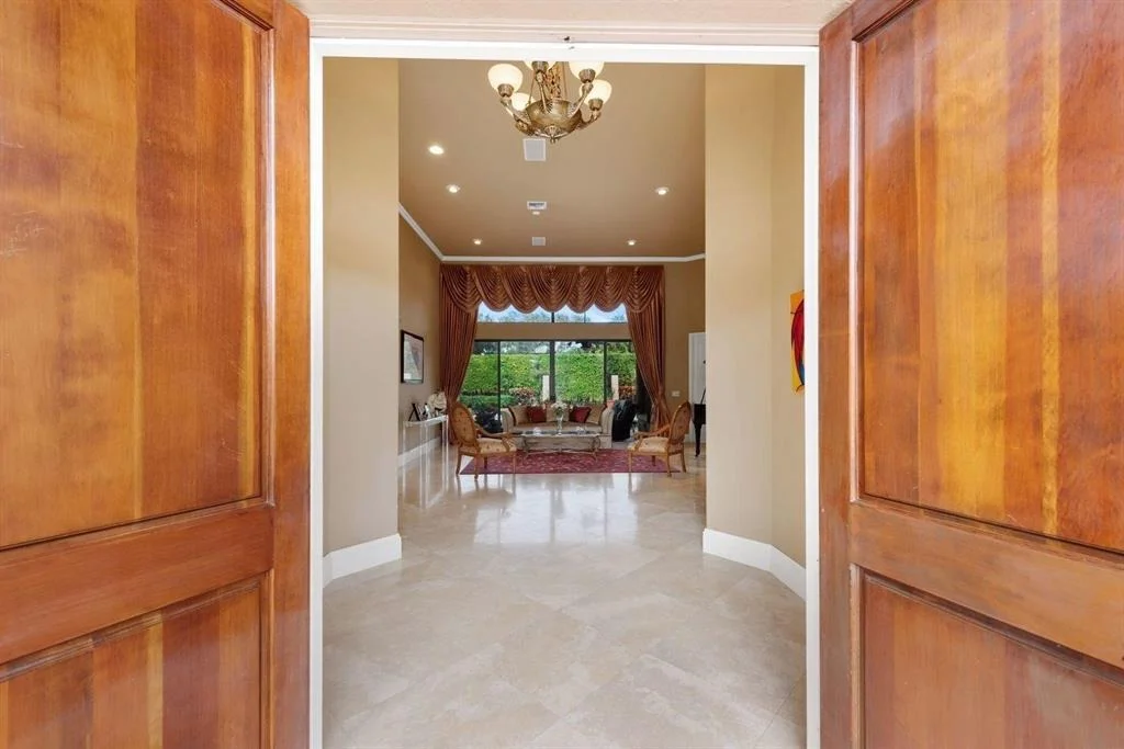 Photo of 7291 Valencia Drive