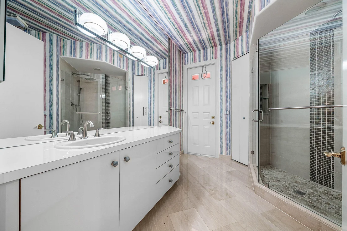 Photo of 17595 Bocaire Place