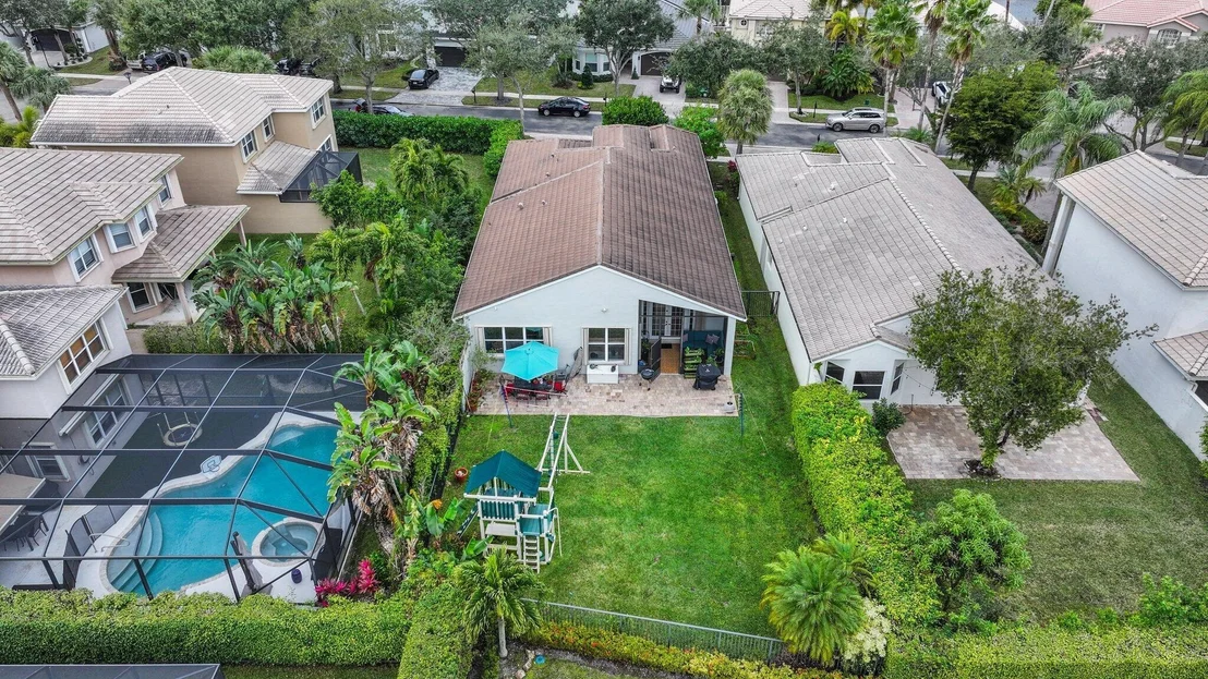 Photo of 19090 Skyridge Circle