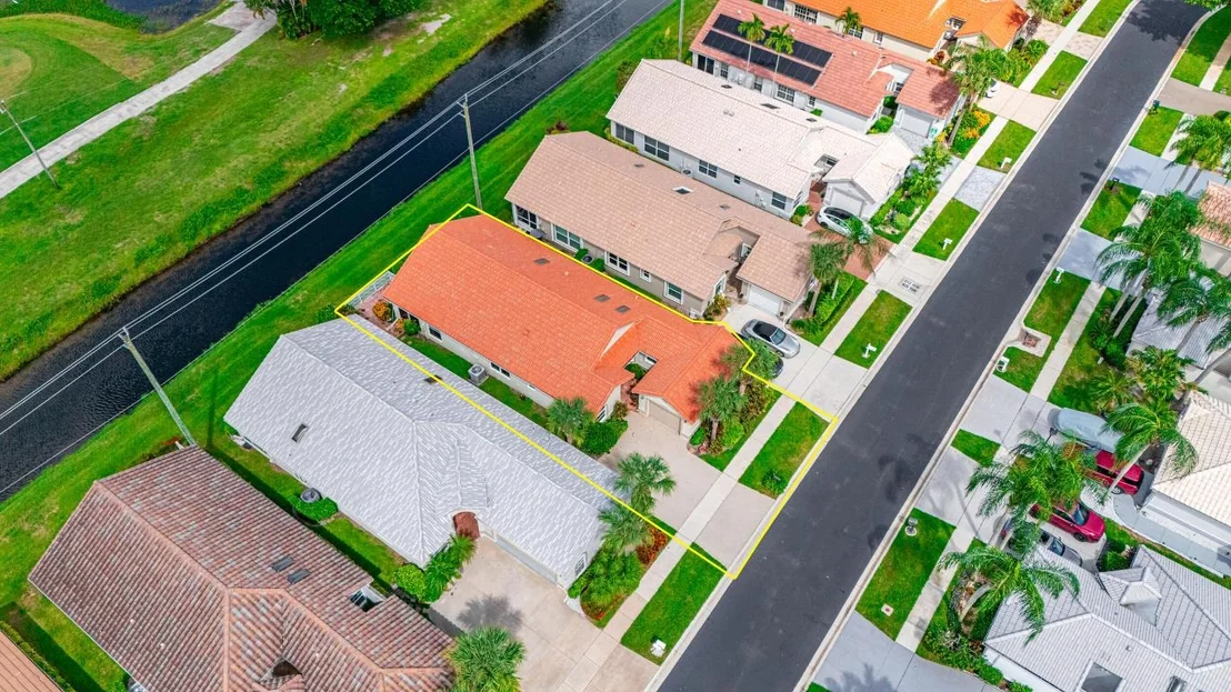 Photo of 6087 Bay Isles Drive