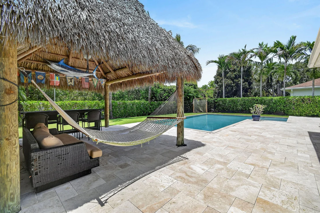 Photo of 350 Caravelle Drive