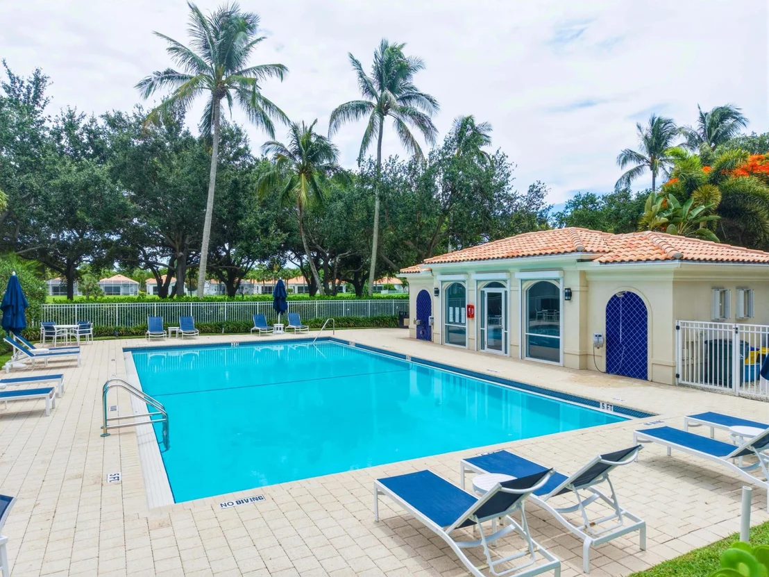 Photo of 2036 Valencia Drive