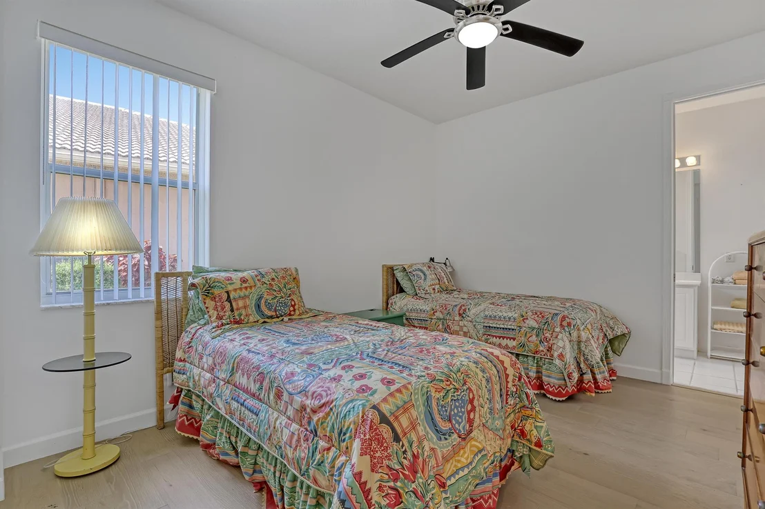 Photo of 9466 Lantern Bay Circle