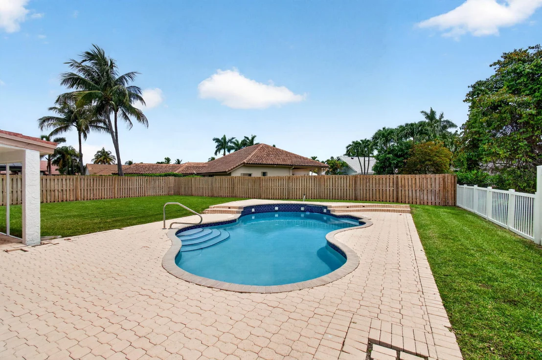 Photo of 6305 Blue Bay Circle