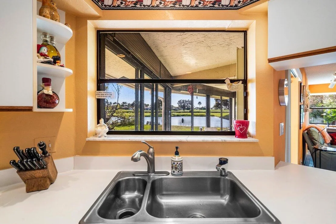 Photo of 5546 Forest Oaks Terrace