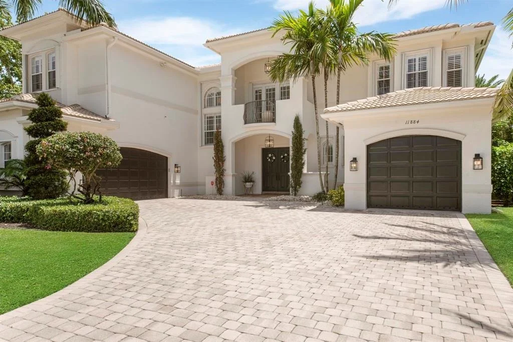 Photo of 11884 Windmill Lake Drive