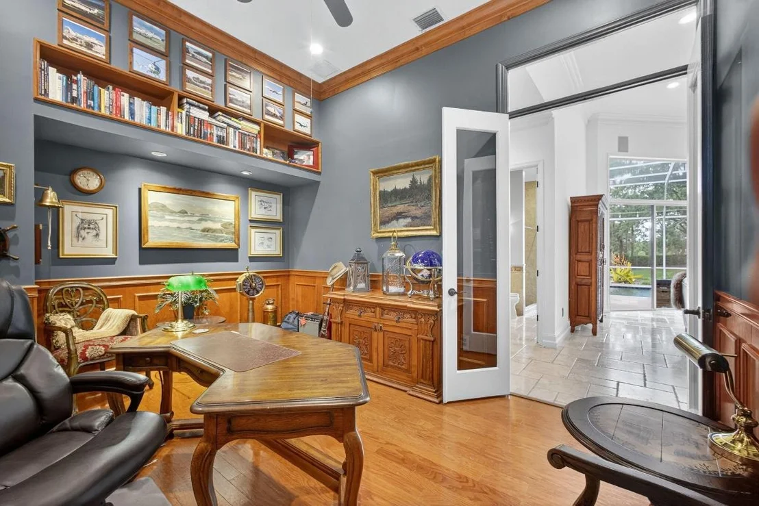 Photo of 125 Renaissance Circle