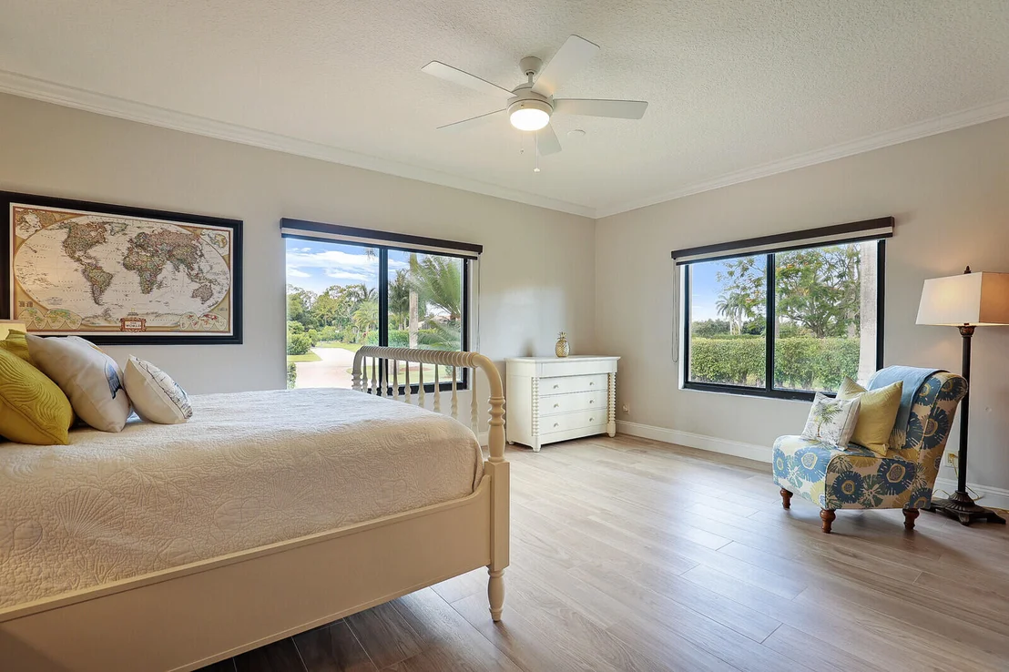 Photo of 9170 Dundee Drive Drive