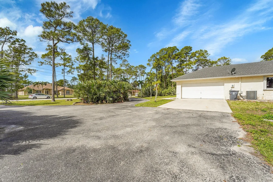 Photo of 14541 68th Street N