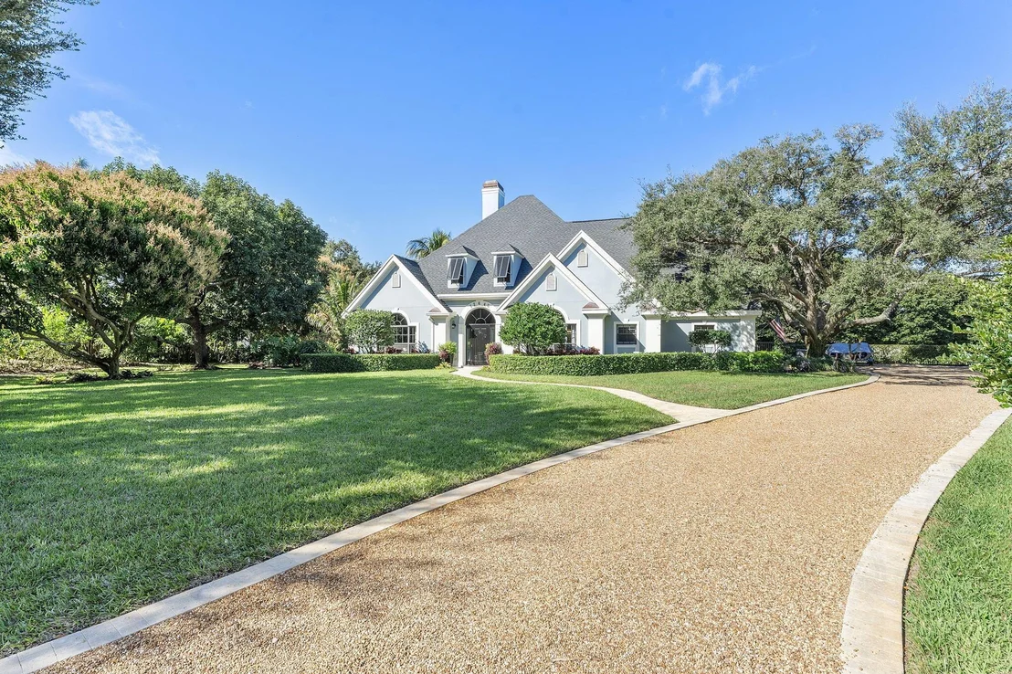 Photo of 12645 Oak Arbor Drive