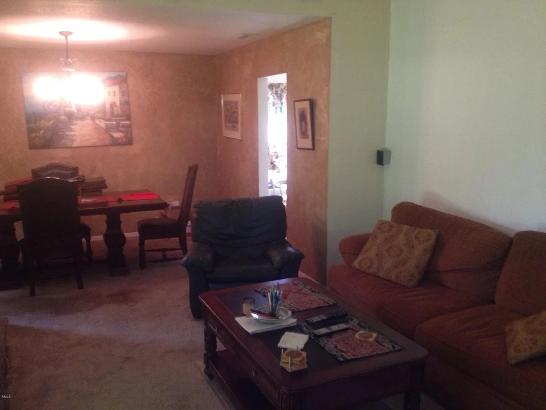 Photo of 7827 Roble Lane