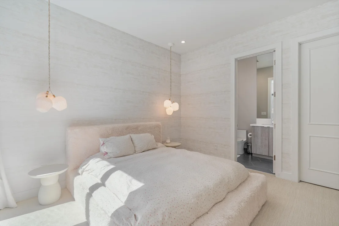 Photo of 9948 Espresso Manor