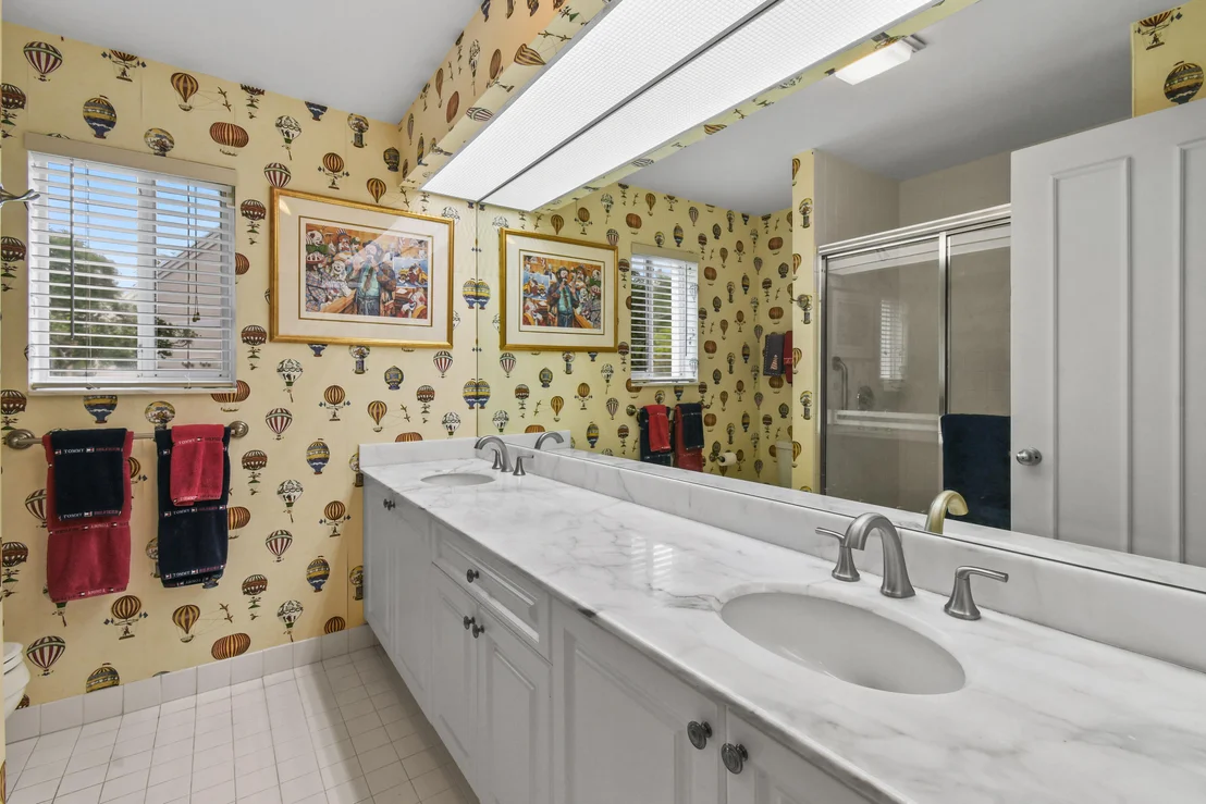 Photo of Unit 701 at 701 Captains Way
