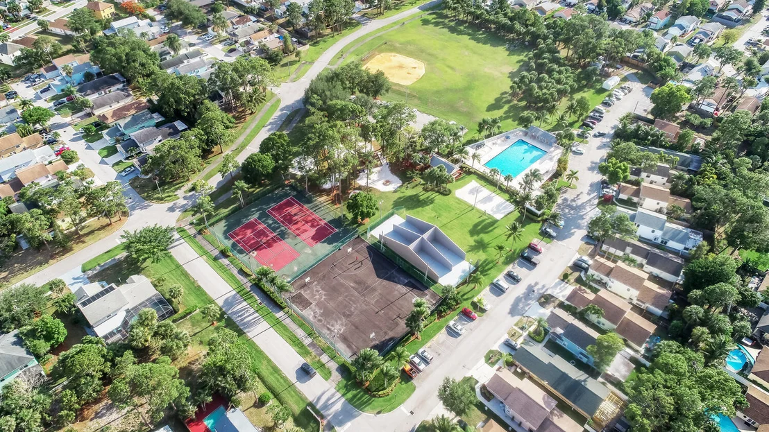 Photo of 5941 Azalea Circle