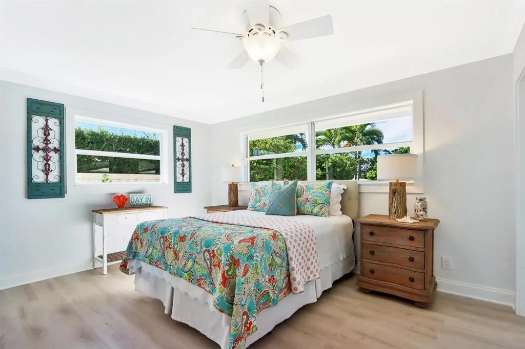 Photo of 521 Sunset Way