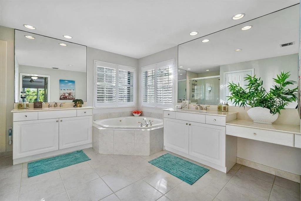 Photo of 19047 Skyridge Circle