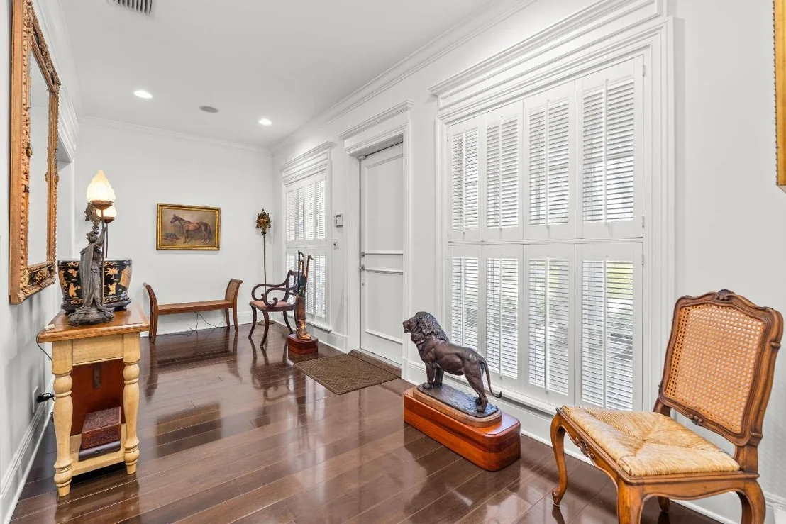 Photo of 232 W Indies Drive
