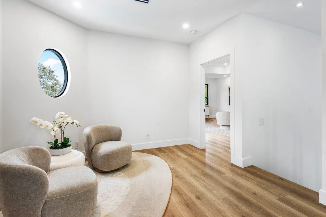 Photo of 2050 Isabel Oeste Road