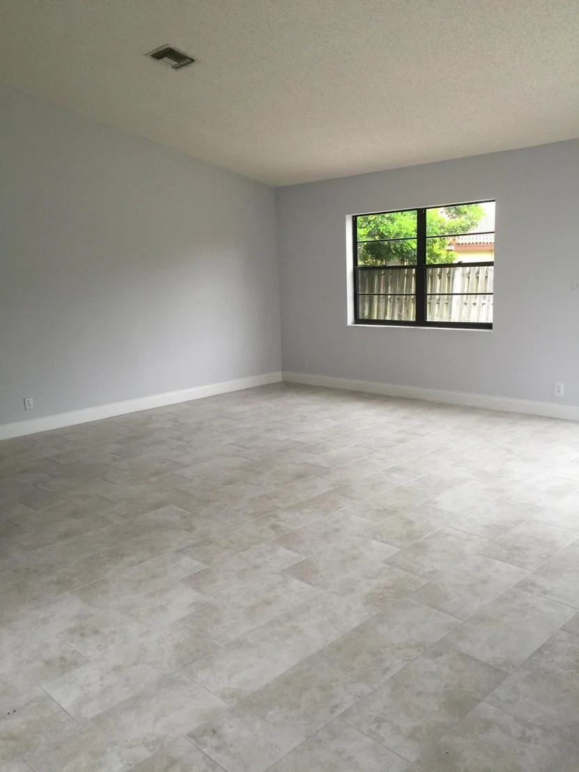 Photo of 2114 Amesbury Circle
