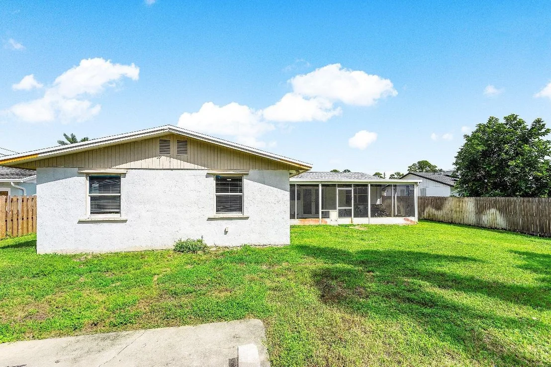 Photo of 7536 Cocoanut Drive