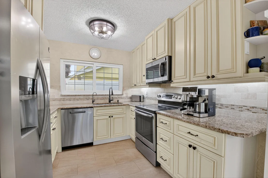 Photo of 9286 Longmeadow Circle