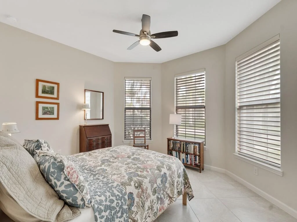 Photo of 4633 Ibis Road