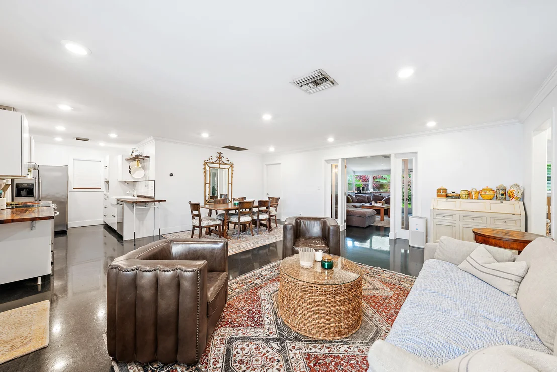 Photo of 401 Riverside Drive