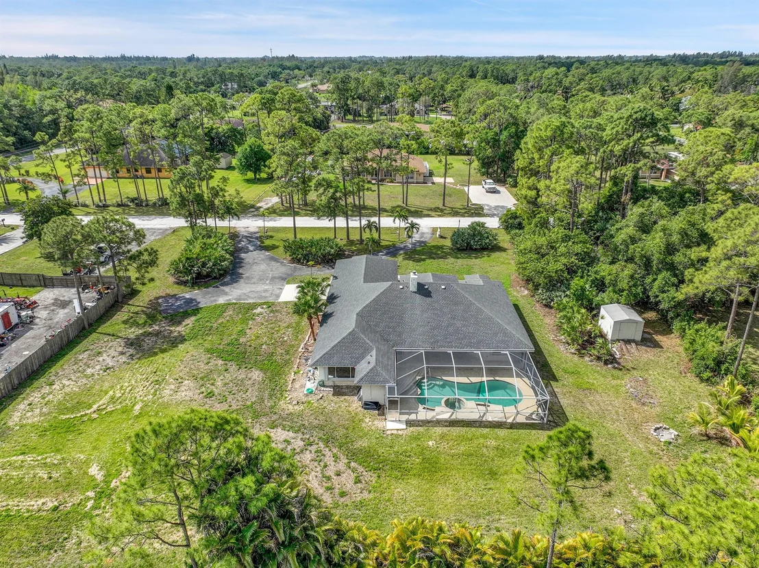 Photo of 14541 68th Street N