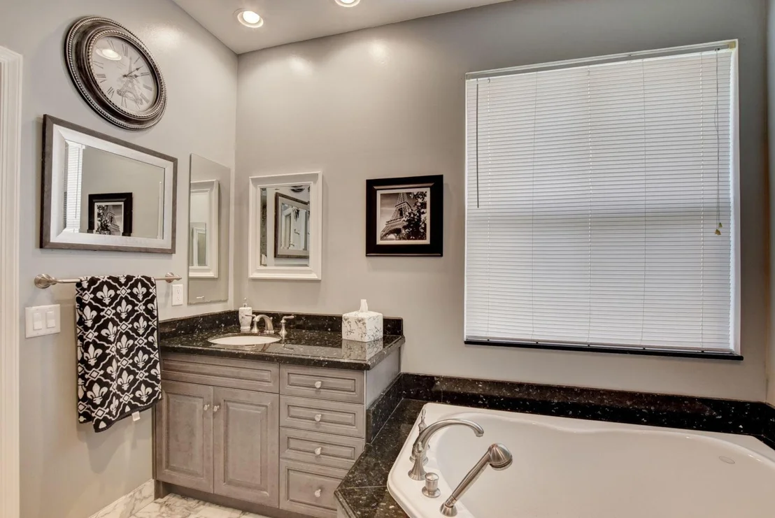 Photo of 12859 Hyland Circle