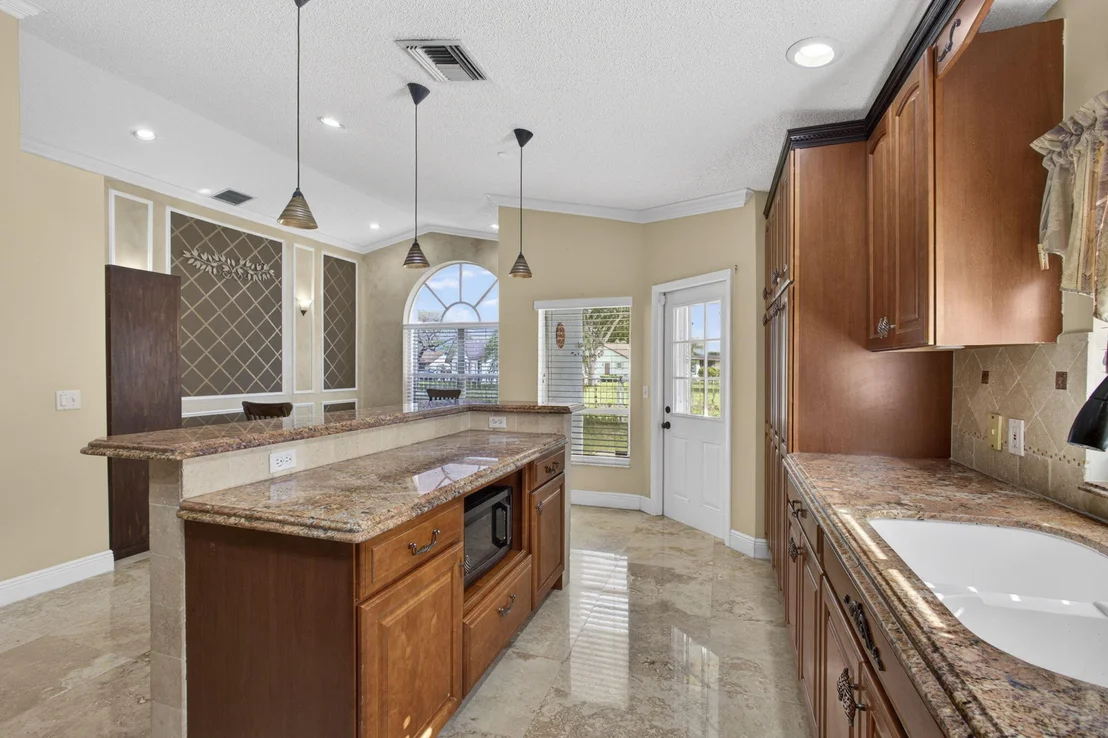 Photo of 243 WEDGEWOOD Circle
