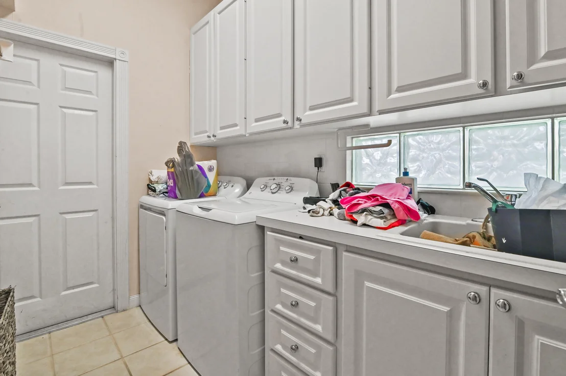 Photo of 4766 Valencia Drive