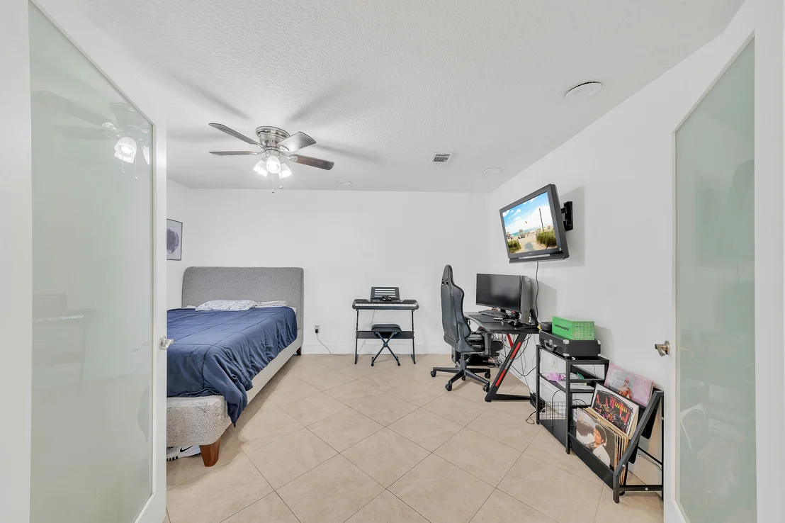 Photo of 10255 Sunset Bend Drive