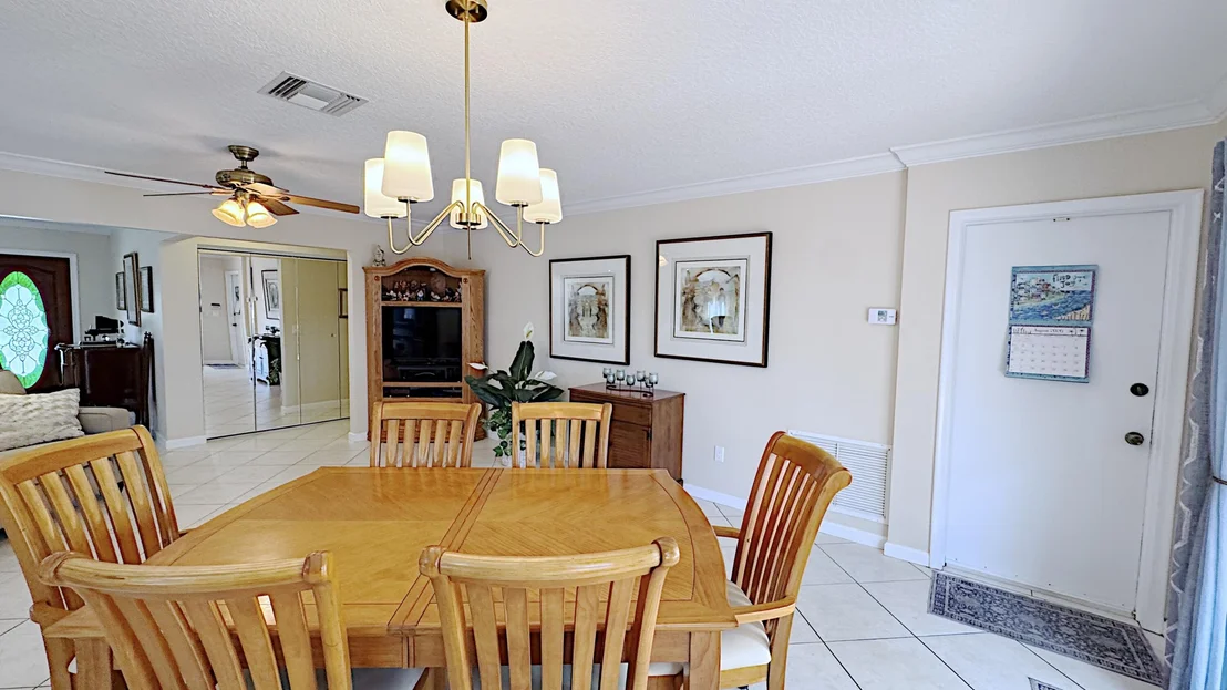 Photo of 310 SE 4TH Terrace