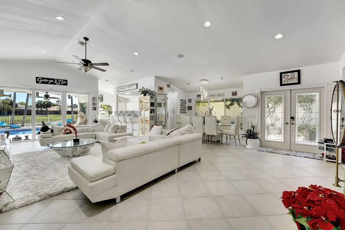 Photo of 10215 Sunset Bend Drive