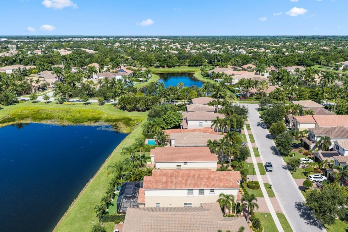 Photo of 8160 CANTABRIA FALLS Drive