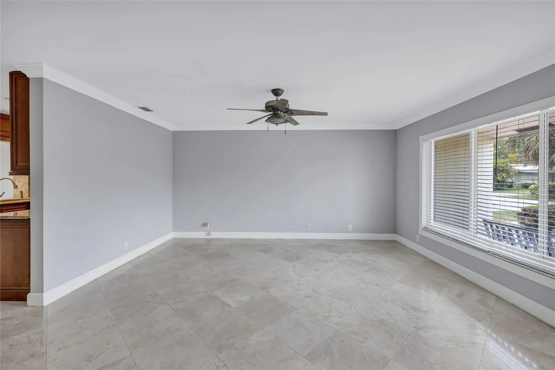 Photo of 2011 NE 34th Street