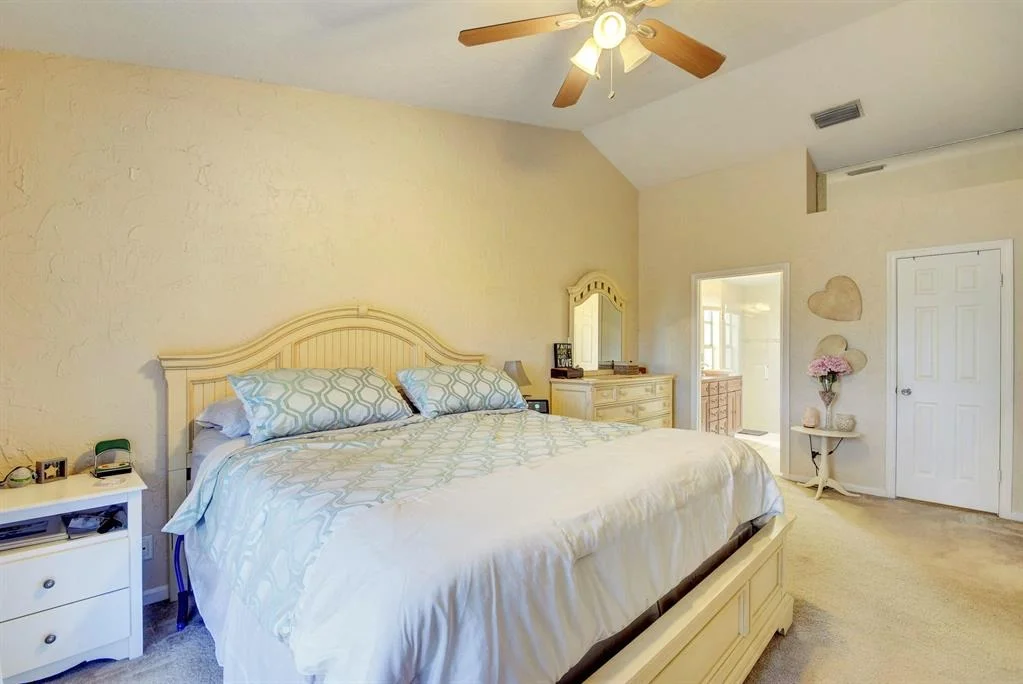 Photo of 1840 Edgewater Drive