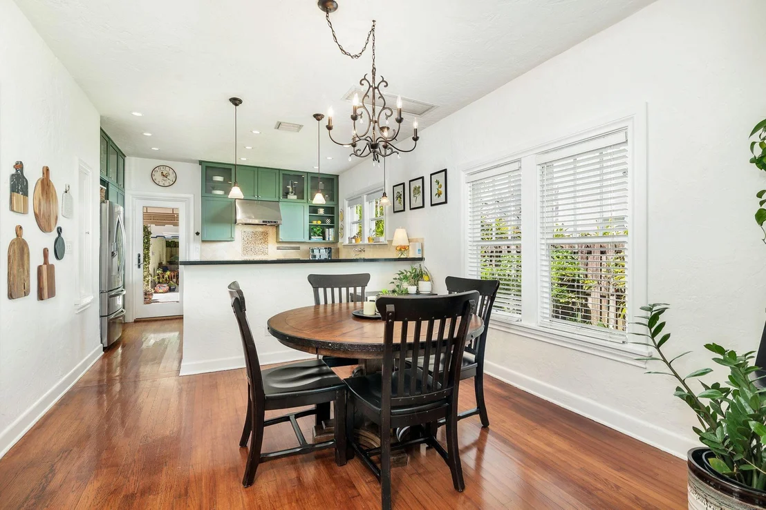 Photo of 812 Upland Road