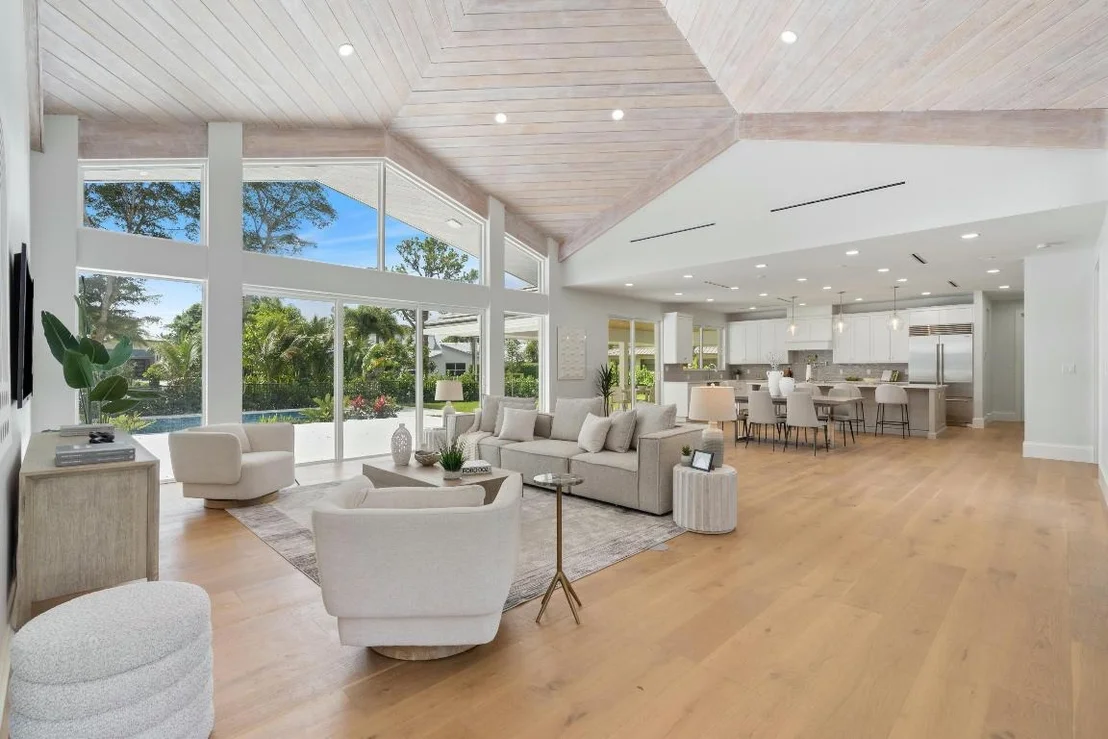 Photo of 4580 Oak Tree Court