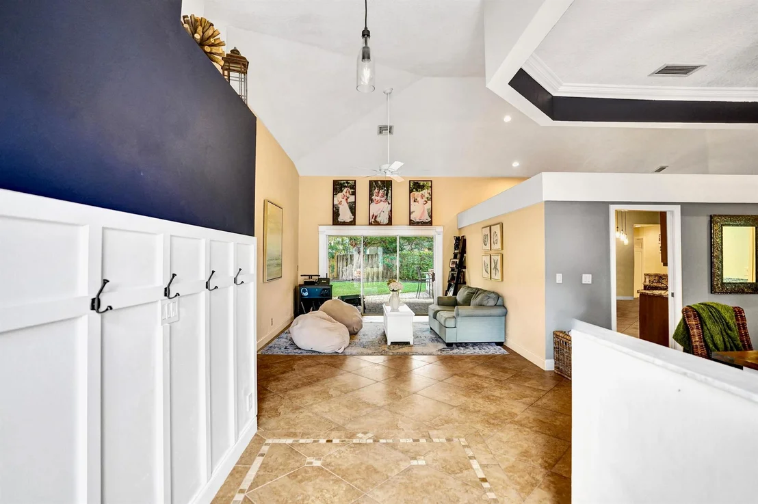 Photo of 7608 Monclair Court