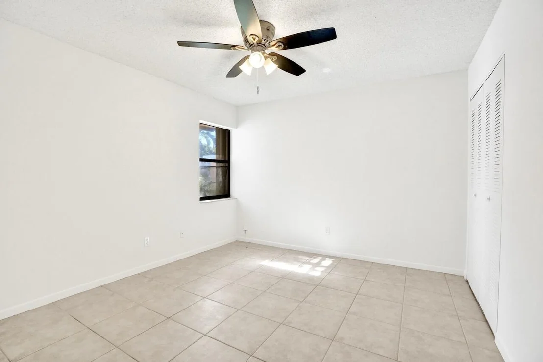 Photo of 32 Buxton Lane