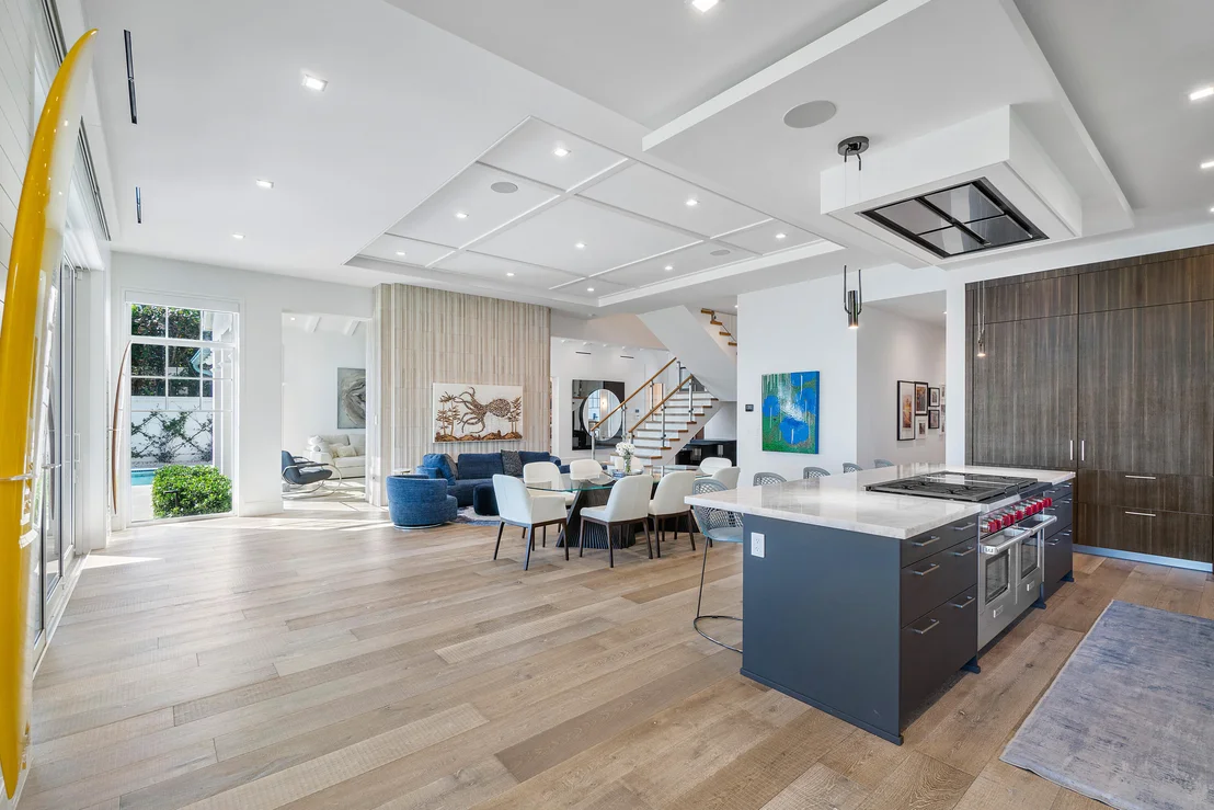 Photo of 3565 N Ocean Boulevard