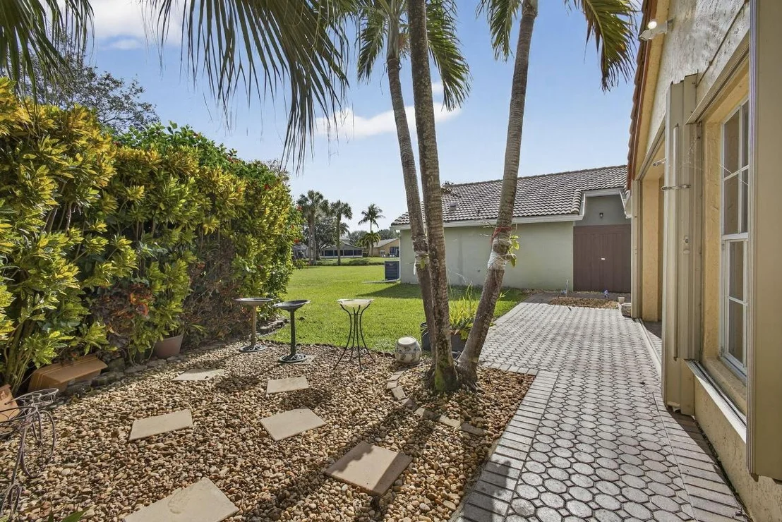 Photo of 8888 Odell Drive