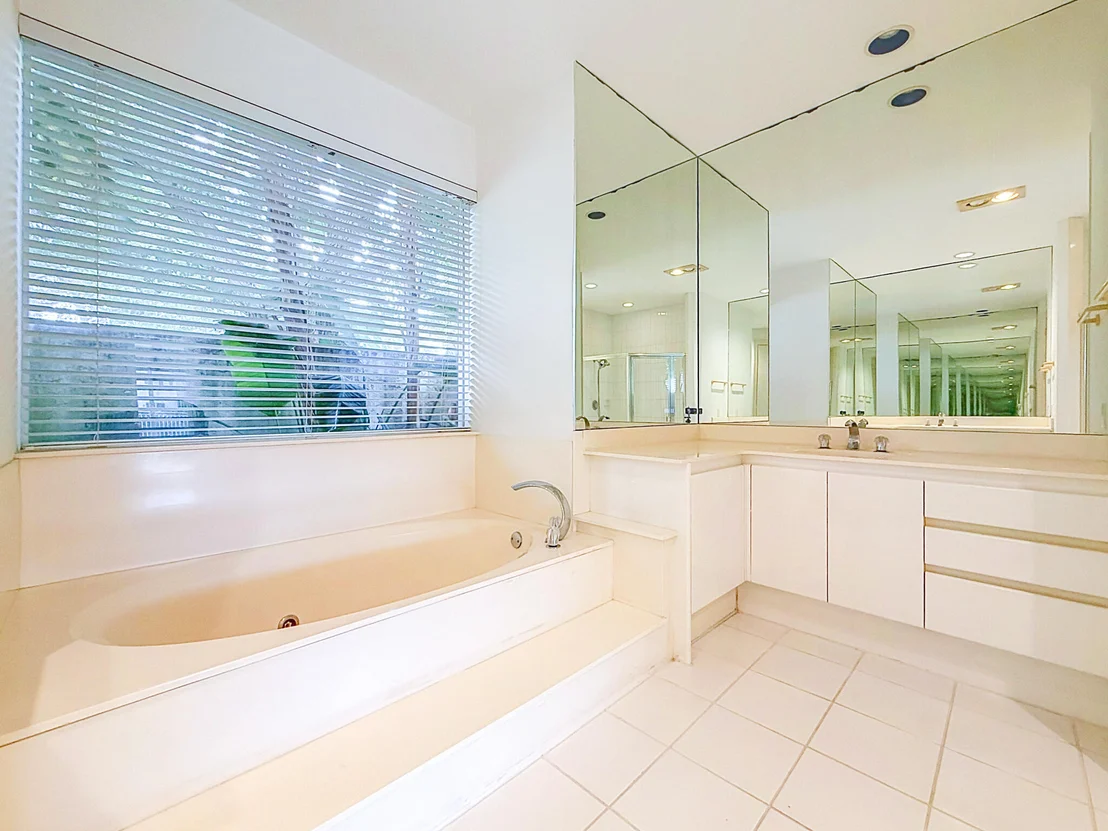 Photo of 5768 Harrington Way