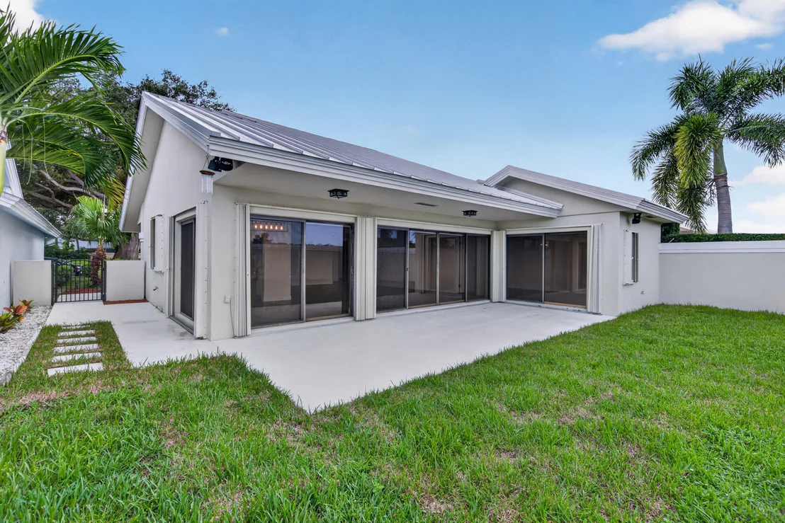 Photo of 406 RIVER EDGE Road