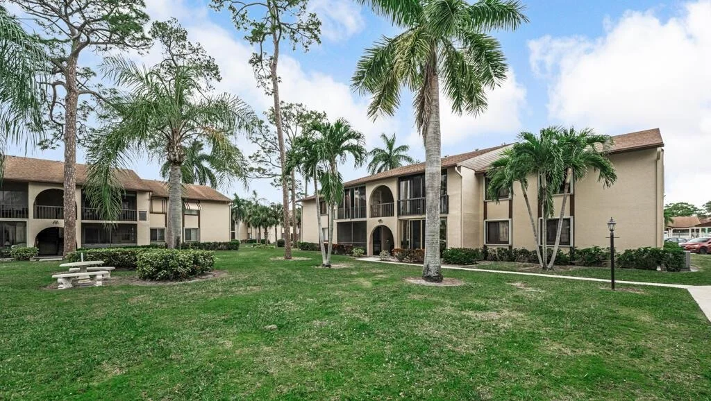 Photo of Unit C2 at 202 Pine Hov C2 Circle