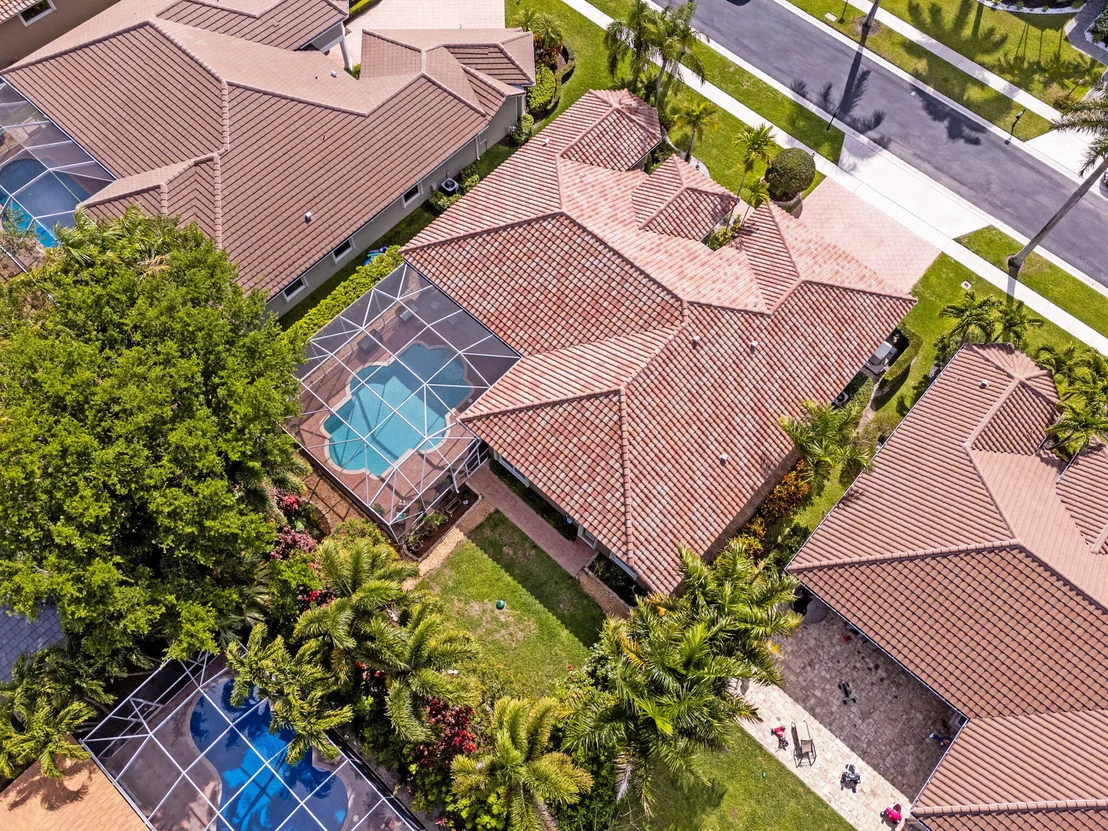 Photo of 21704 Fall River Drive