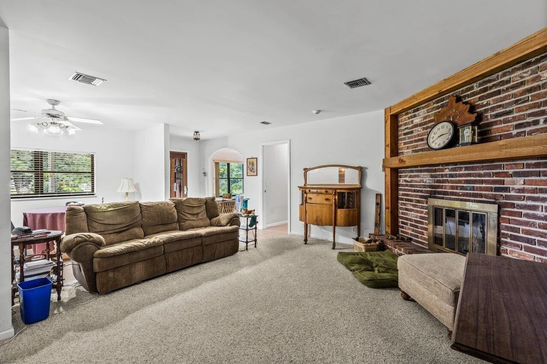 Photo of 5212 Colbright Road
