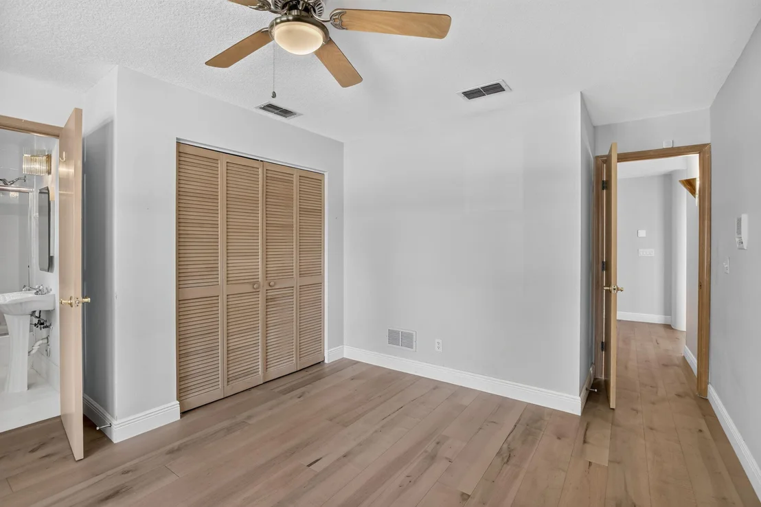 Photo of 9410 Sea Turtle Manor