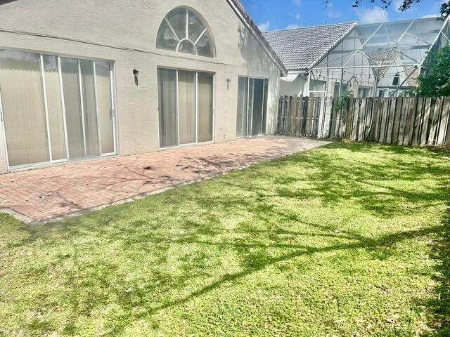 Photo of 7584 Thornlee Drive